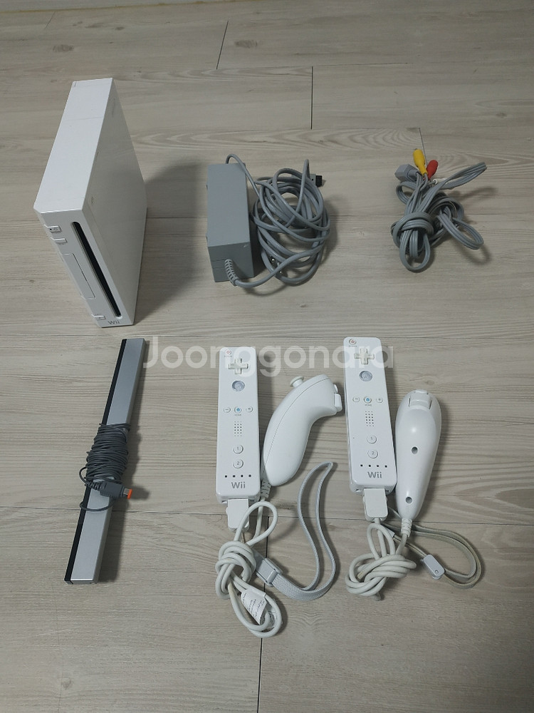 닌텐도 ,Wii 1인 셋트 팝니다--0
