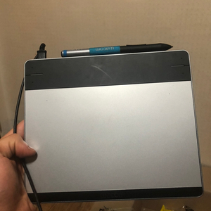 와콤 CTL-480 태블릿