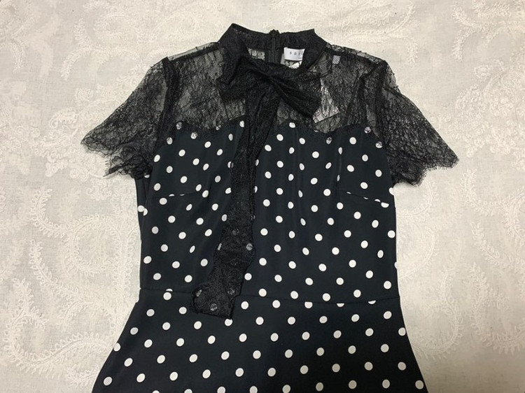 산드로 폴카 도트 레이스 원피스 size 1--8
