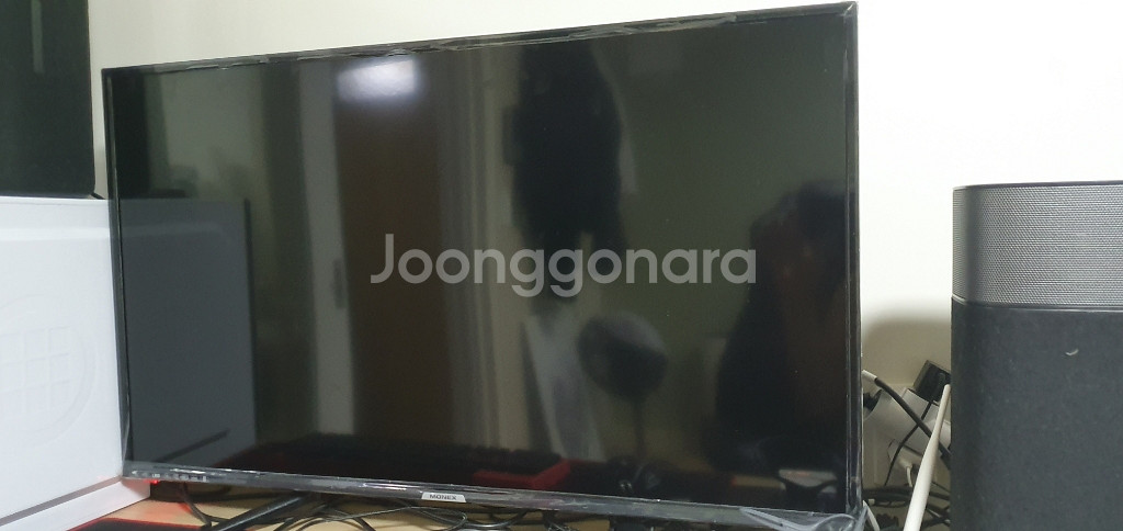 40인치 UHD TV 모넥스 티비 팝니다. 청주 직거래--1