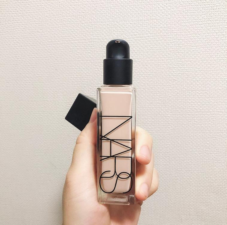 나스 래디언트 파운데이션--1