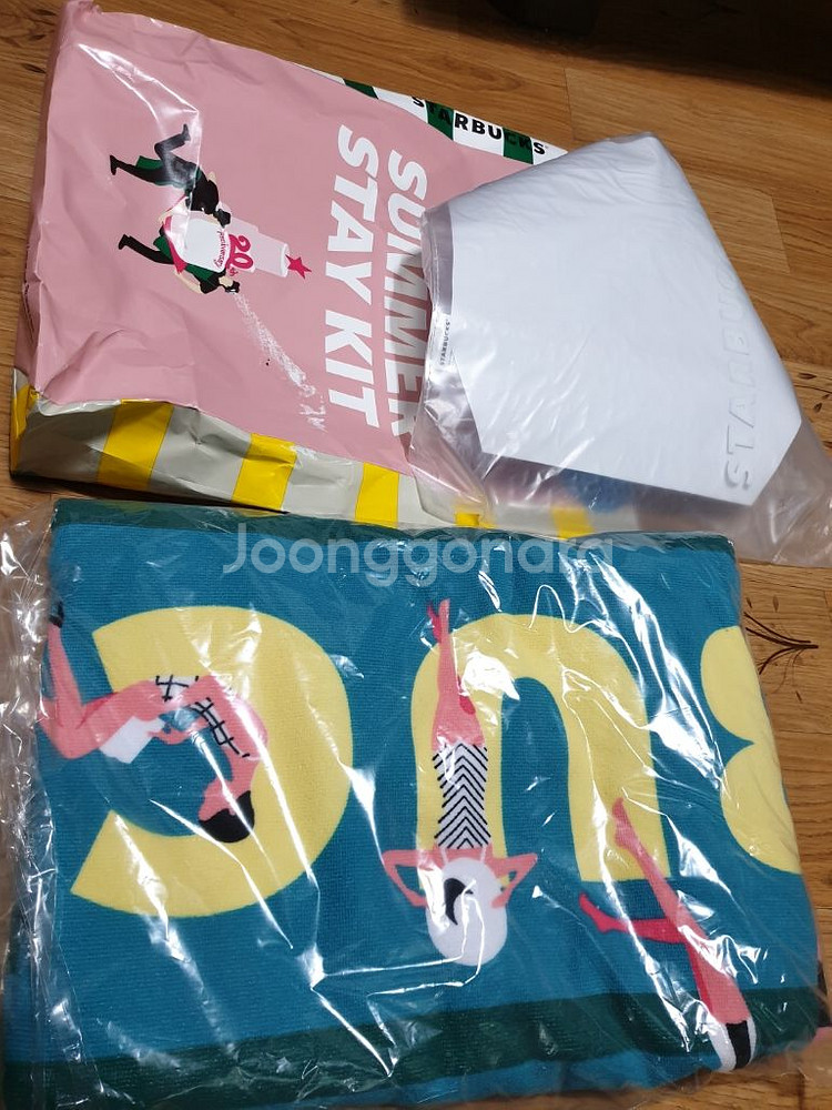 스타벅스 비치타올--1