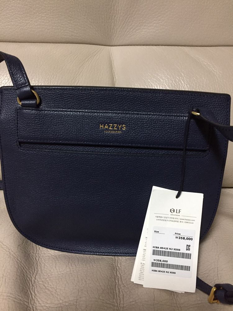 여성크로스백(헤지스)--5