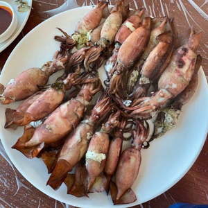 총알오징어 1박스(25마리내외) 35000원