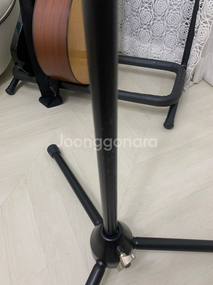 마이크 스텐드--1