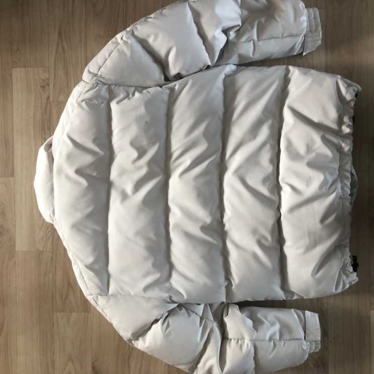 나이키 스우시패딩 올화이트패딩 올드스쿨 뉴챔프 패딩--1