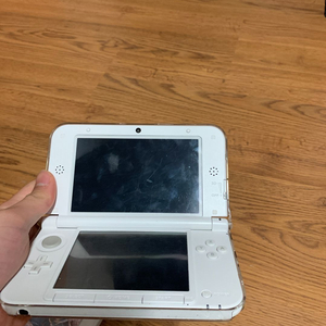 닌텐도 3ds xl+충전기+칩