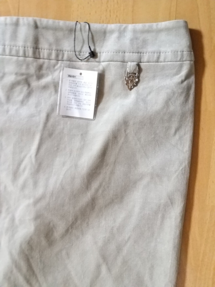 명품 여성 구찌 코듀로이 면스커트 (새상품.스판29)--8