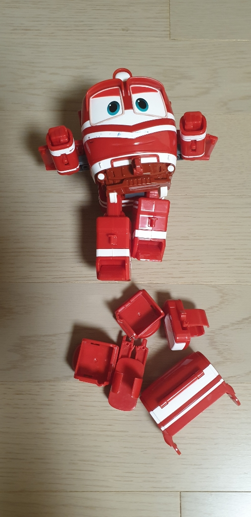 로봇트레인 장난감팔아요--1