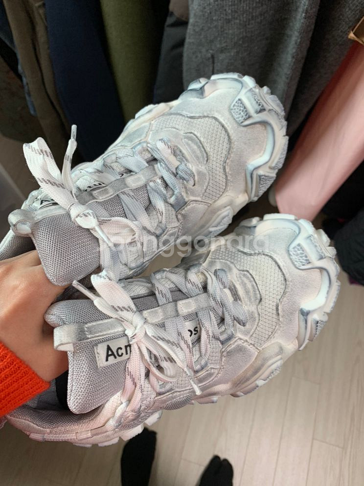 아크네 볼스터(36사이즈)--1