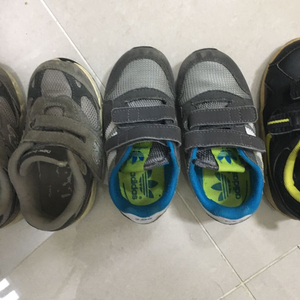 나이키 뉴발란스 아디다스 130-140사이즈 일괄 택포