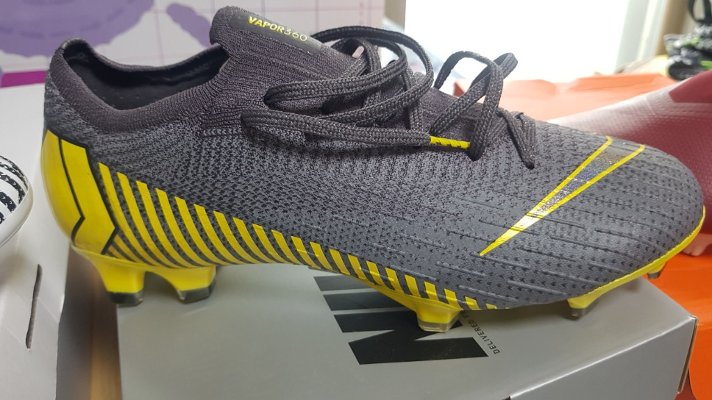 축구화 정리 베이퍼 엘리트 팬텀비젼 오브라 새제품등 이미지