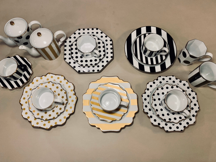 프라프랑 잔.티포트.접시 판매합니다--1