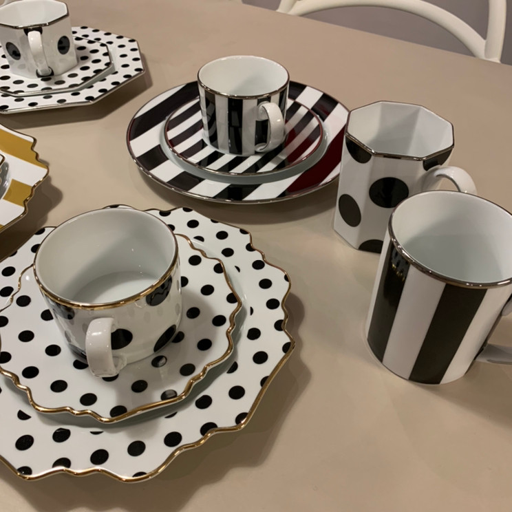 프라프랑 잔.티포트.접시 판매합니다--3