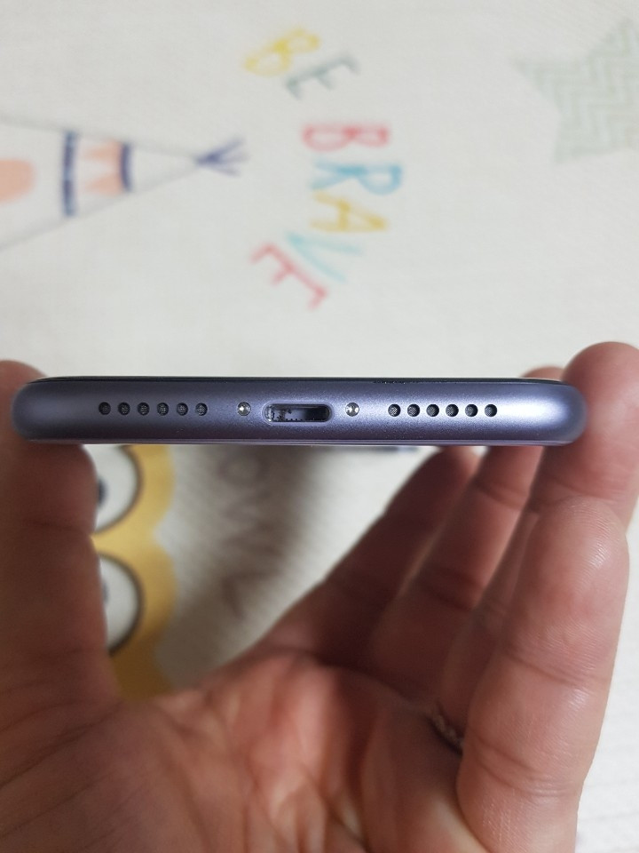 아08)아이폰11 64기가 퍼플 깨끗하고 상태좋은폰! 이미지