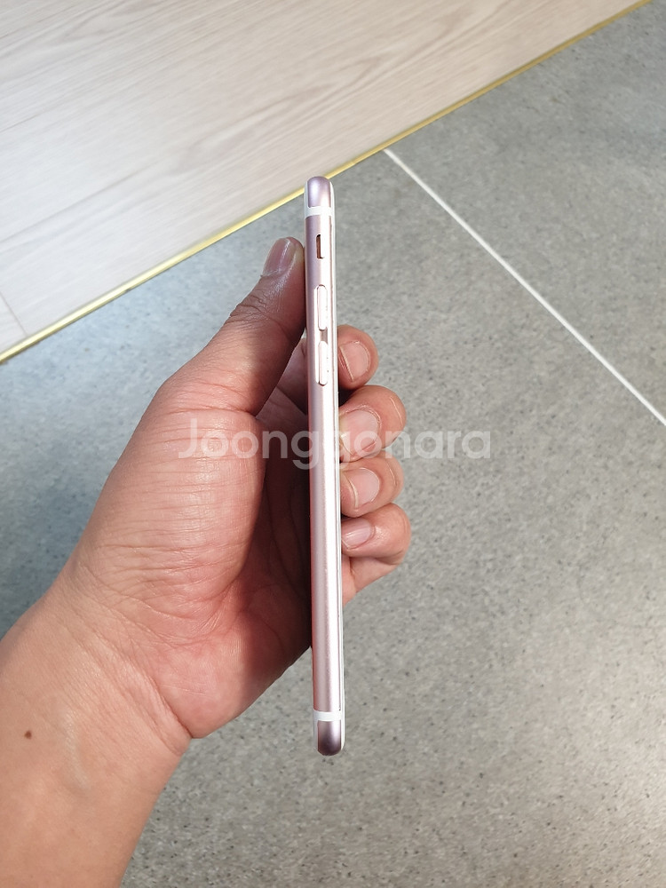 아이폰6s 로즈골드 64g 판매합니다.--8