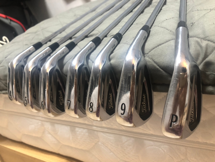 타이틀리스트 AP2 716 4-P판매합니다--1