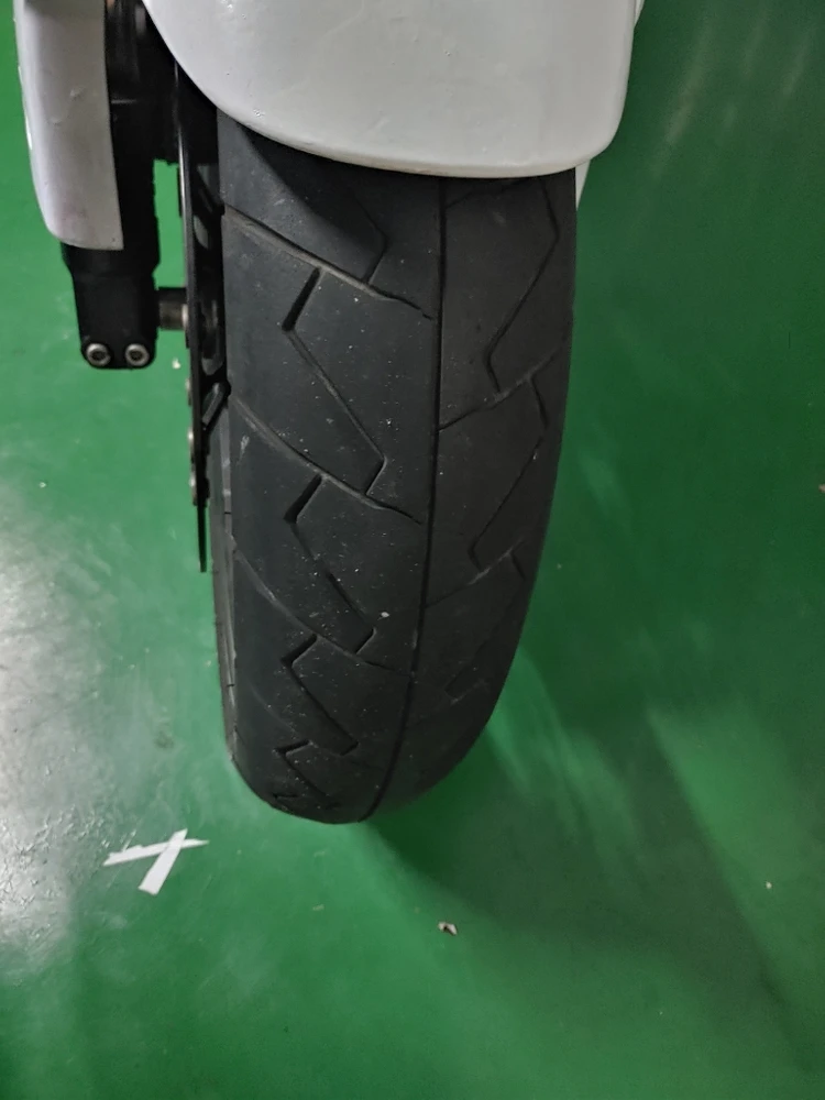 코멧650rc 이미지