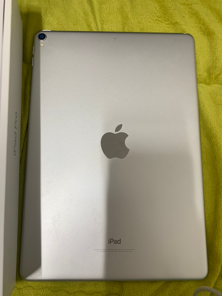 아이패드 프로2세대 10.5인치 64g 와이파이 이미지