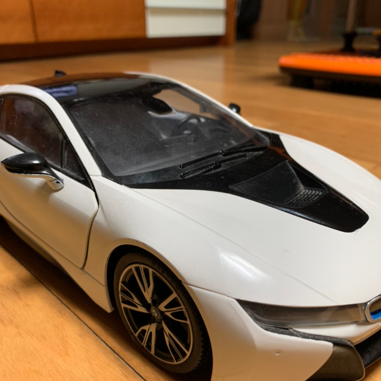 BMW i8 (1:14) 자동차 팔아요--1