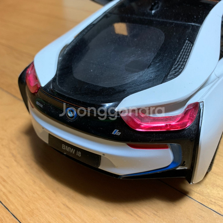 BMW i8 (1:14) 자동차 팔아요--3