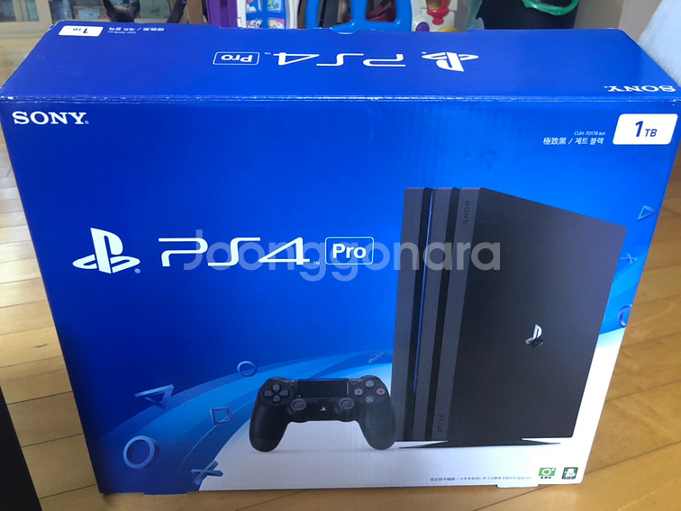 PS4 pro 1테라 팝니다--4