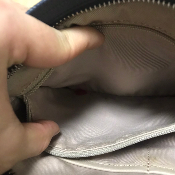 라코스테 미니크로스백--4