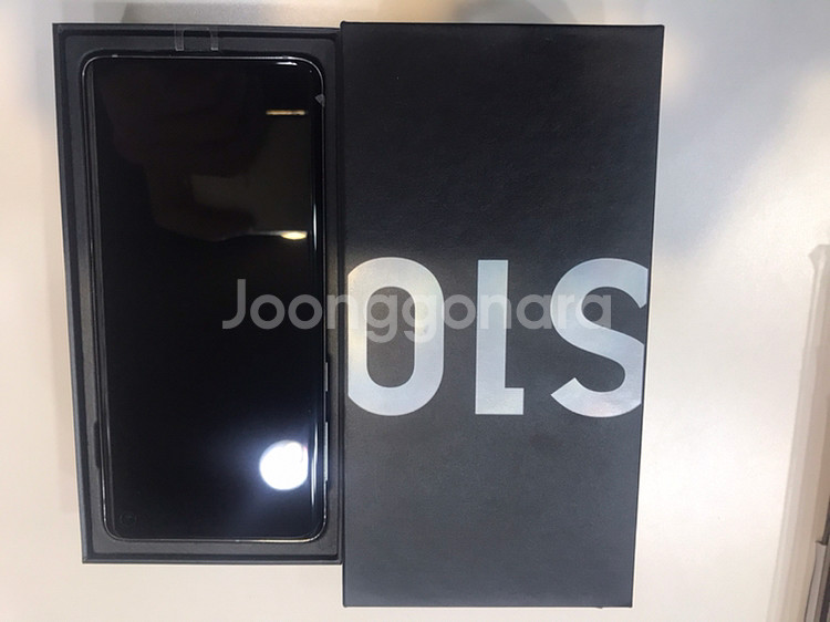 갤럭시 S10 화이트 128기가 가개통 미사용 61만--1