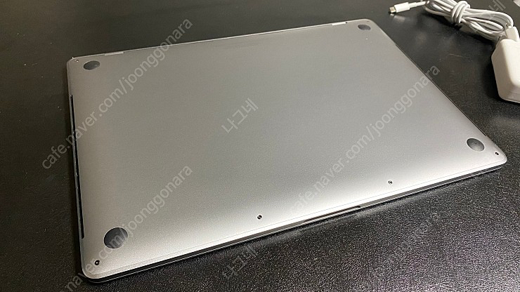 2016 맥북프로 15인치 터치바 판매합니다.--1