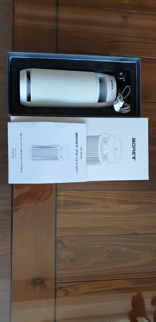 ADRET AP10 차량용 공기청정기 팝니다 이미지