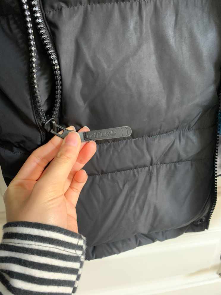 아디다스 강동원 패딩(정가 198000) 이미지