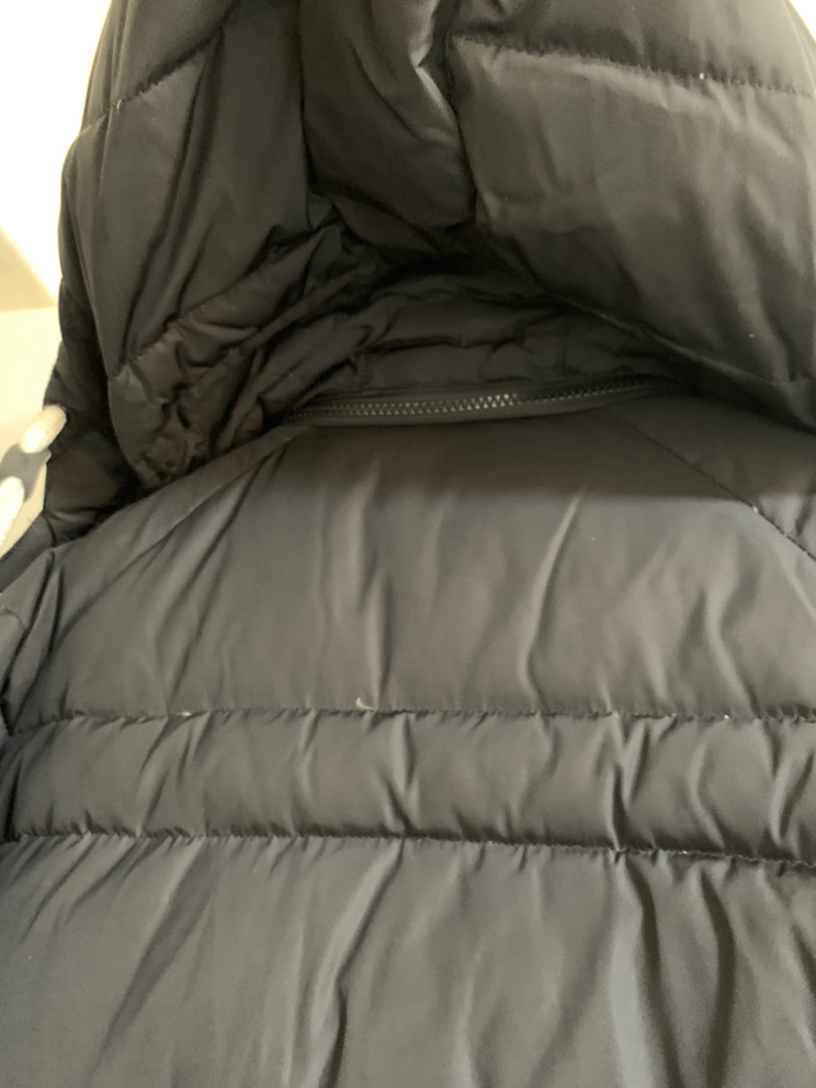 아디다스 강동원 패딩(정가 198000) 이미지