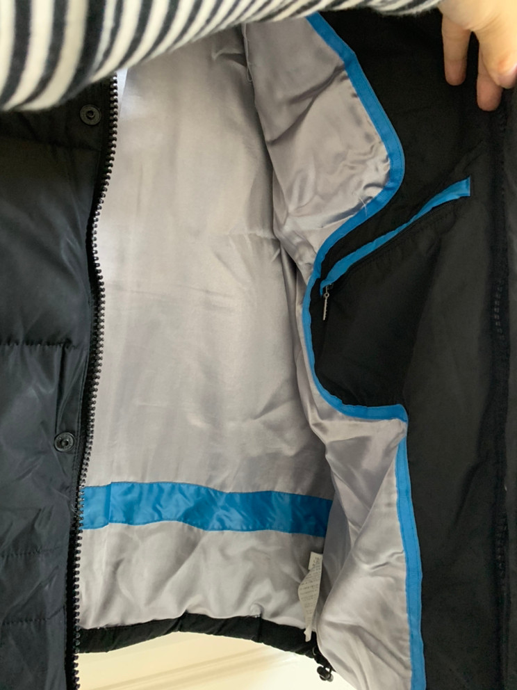 아디다스 강동원 패딩(정가 198000) 이미지