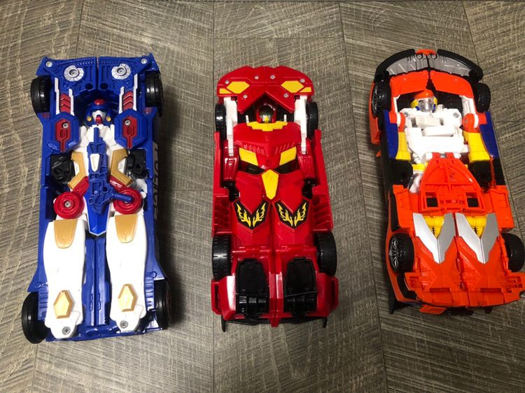 헬로카봇 삼총사 (루크,나이트,폰)--1