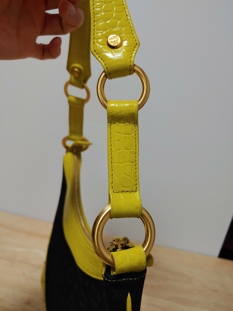 MCM 호보 숄더백--2