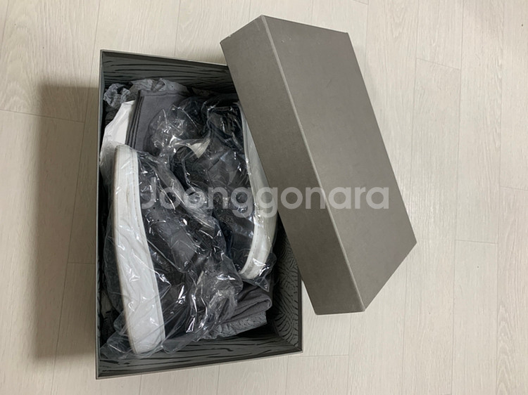 알렉산더맥퀸 오버솔 블랙 36.5(정품)--4
