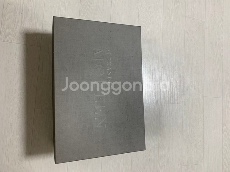 알렉산더맥퀸 오버솔 블랙 36.5(정품)--6