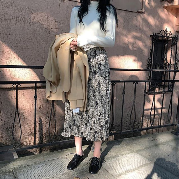 유니크한 패턴 밴딩 주름 롱 스커트--4