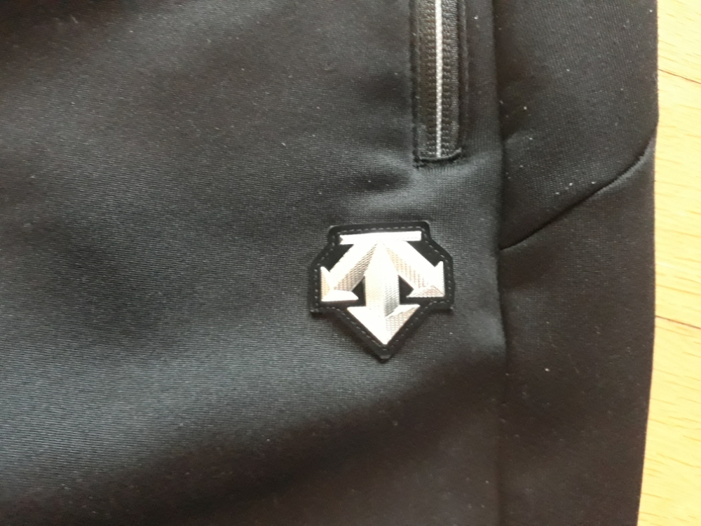 데상트 기모바지 팝니다--5