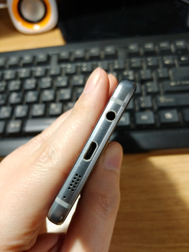 갤럭시 A3 2016 A310 블랙 4.5만 정상해지--3