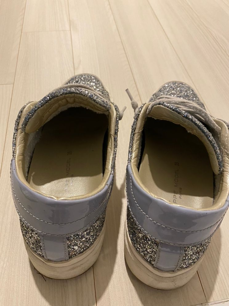 필립모델 스니커즈 이미지