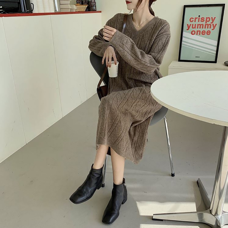 브이넥 패턴 데일리 니트 롱 원피스 이미지