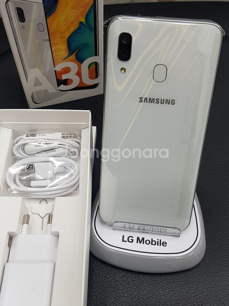 갤럭시 A30 신품급 팜니다.(할부X약정X가입X)--1