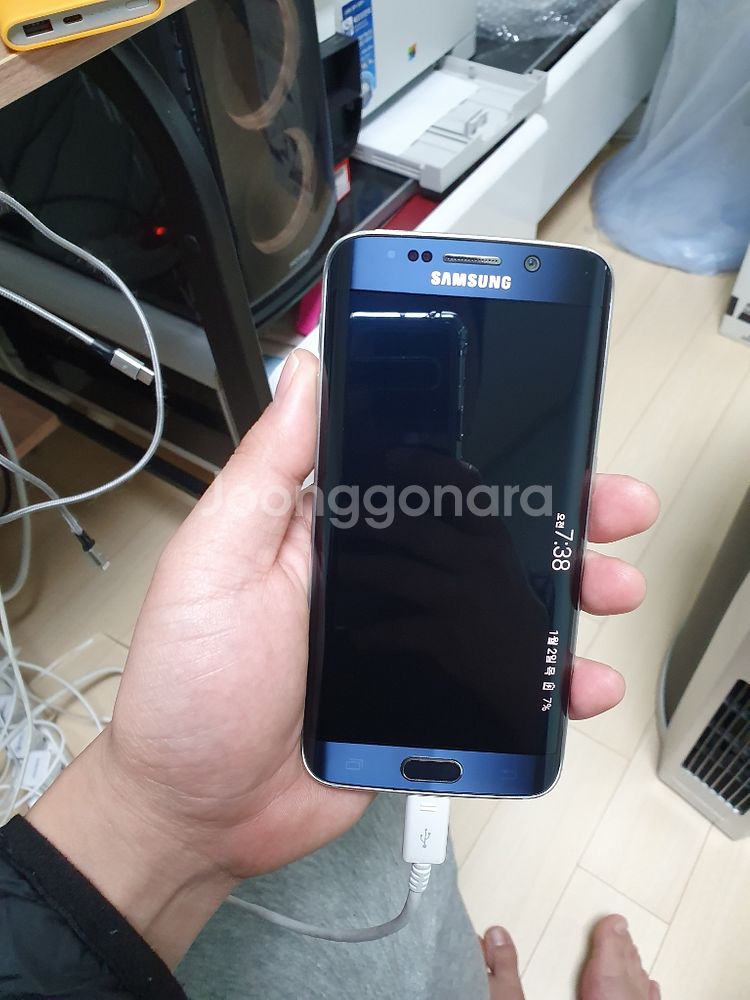kt 갤럭시s6엣지 32g 8만원에팝니다--0