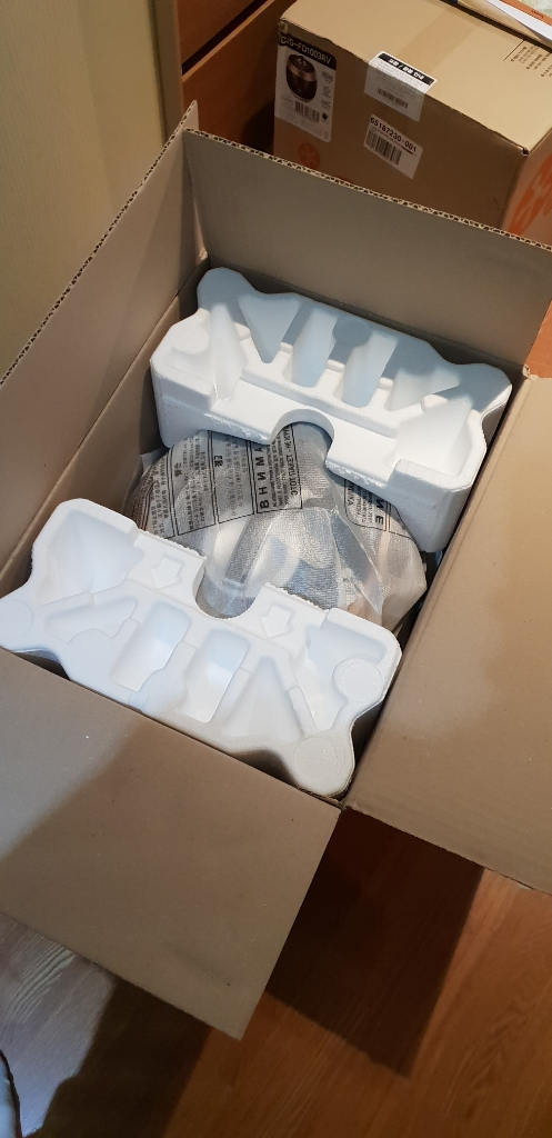 쿠첸 10 인용 전기압력밥솥 새상품 12만원--3