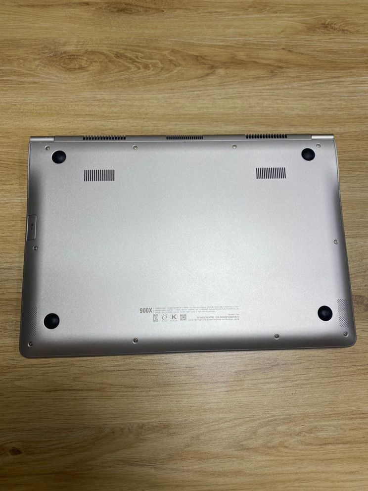 노트북 팝니다 nx900x3k-k79l--3