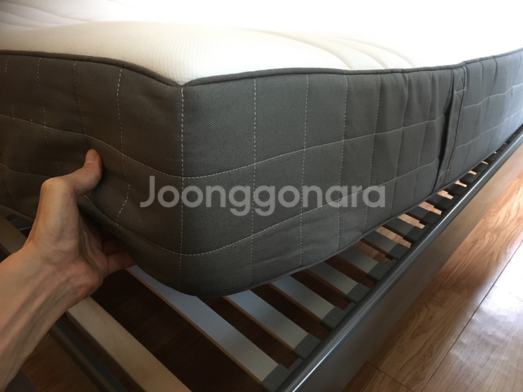 [제주도]이케아 클래식 퀸침대프레임과 기절매트리스 세트--8