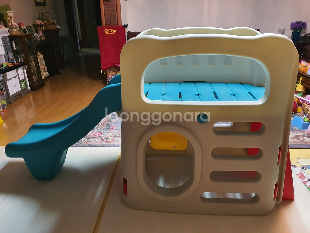 스텝2 작은집 미끄럼틀 판매합니다.(가격내림)--2