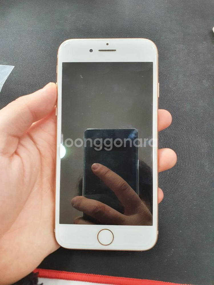 아이폰8 64GB 골드--0