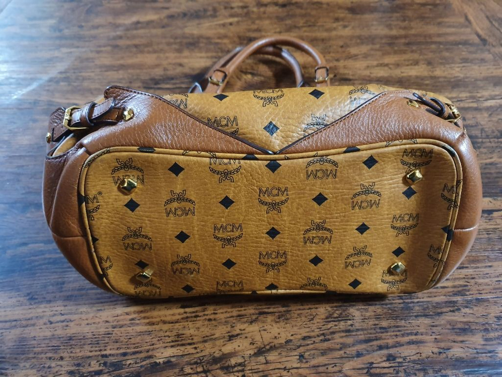 MCM 숄더백--1